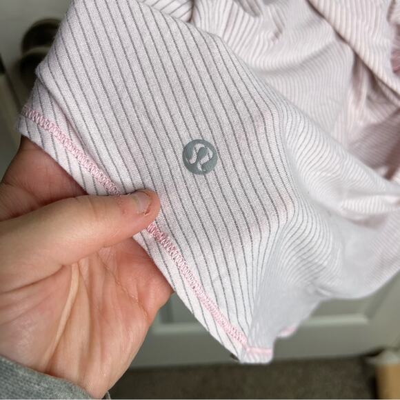 Lululemon Wild Tank Strappy 2-in-1 Bra Tank Blush Quartz Size 6 - Picture 7 of 8